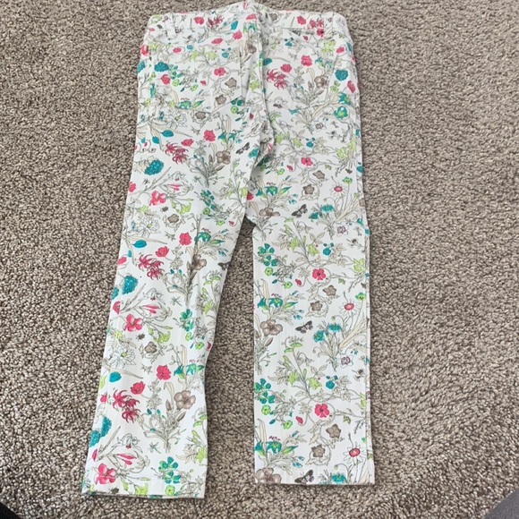 Old Navy Jeans - Picture 6 of 7